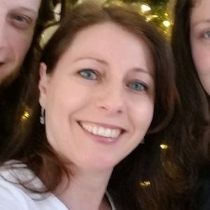Meet your Posher, Monica